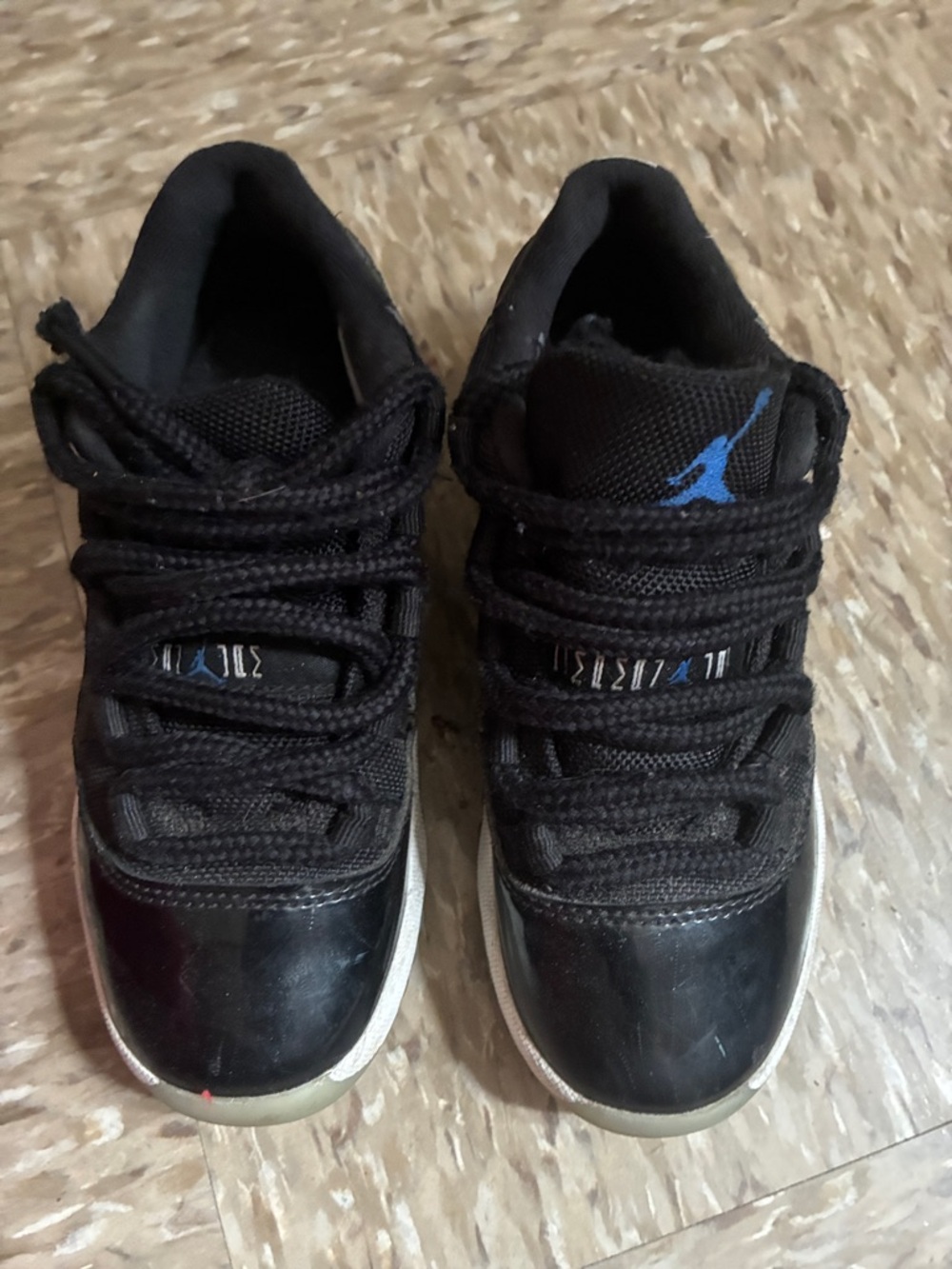 Jordan Kids Black and Blue Low-Top Sneaker retro 11 lows all black